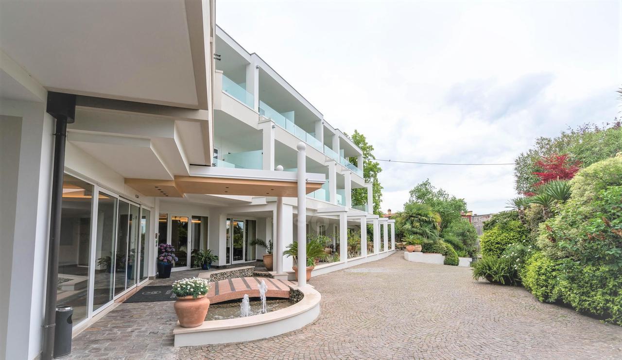 Hotel Giulietta Romeo Lazise Luaran gambar